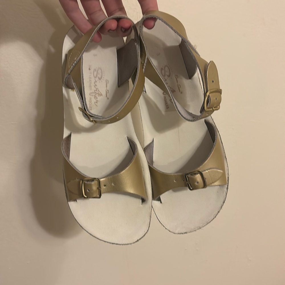 Sun in sand children’s sandles kids size 3